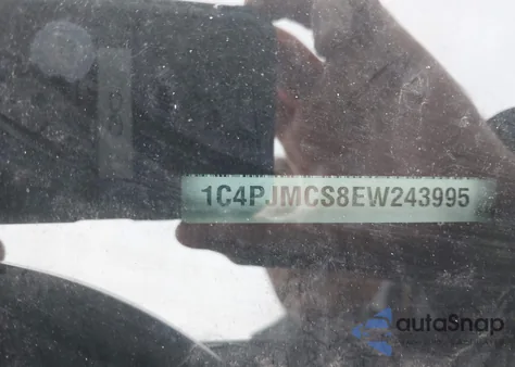 2014 Jeep Cherokee Latitude z USA, uszkodzony, nr VIN 1C4PJMCS8EW243995